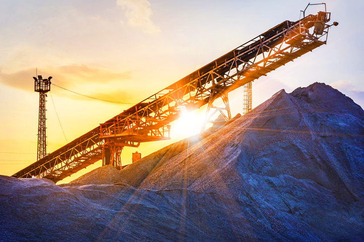 Hydraulics in Mining: Delving Deep with Efficiency